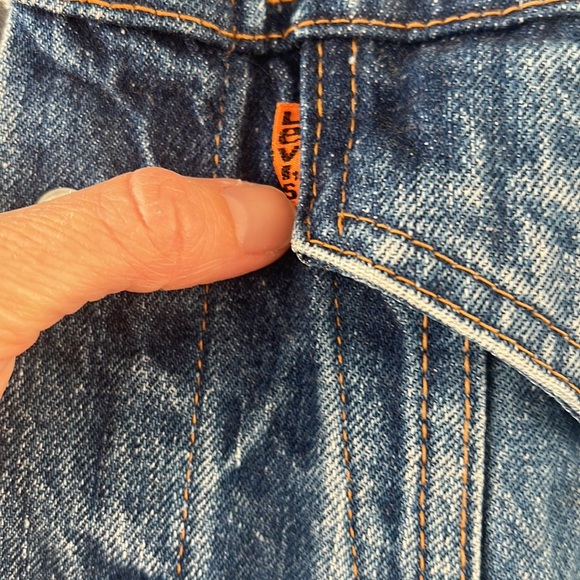 Vintage Levi’s orange tab jean jacket - Picture 6 of 6